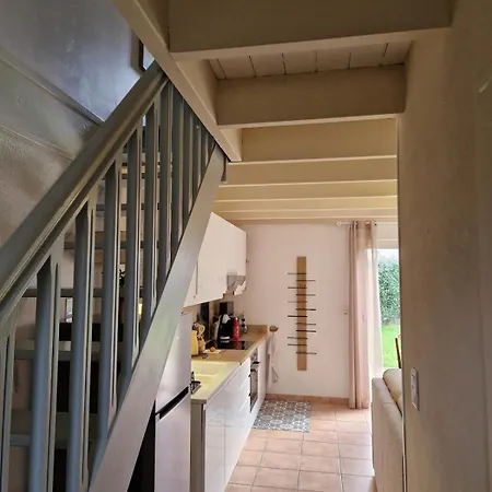 Дом отдыха Maison Typique 6 Couchages Oleronaise Au Coeur De L'ile D'oleron