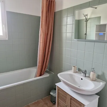 Maison Typique 6 Couchages Oleronaise Au Coeur De L'ile D'oleron * Сен-Пьер-д'Олерон